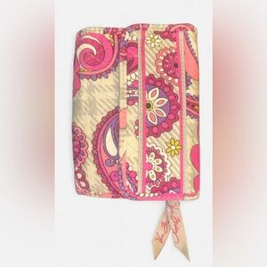 5/$25 Vera Bradley Floral Pink grey & cream wallet